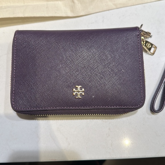 Tory Burch Leather Purple Wristlet - Picture 2 of 7
